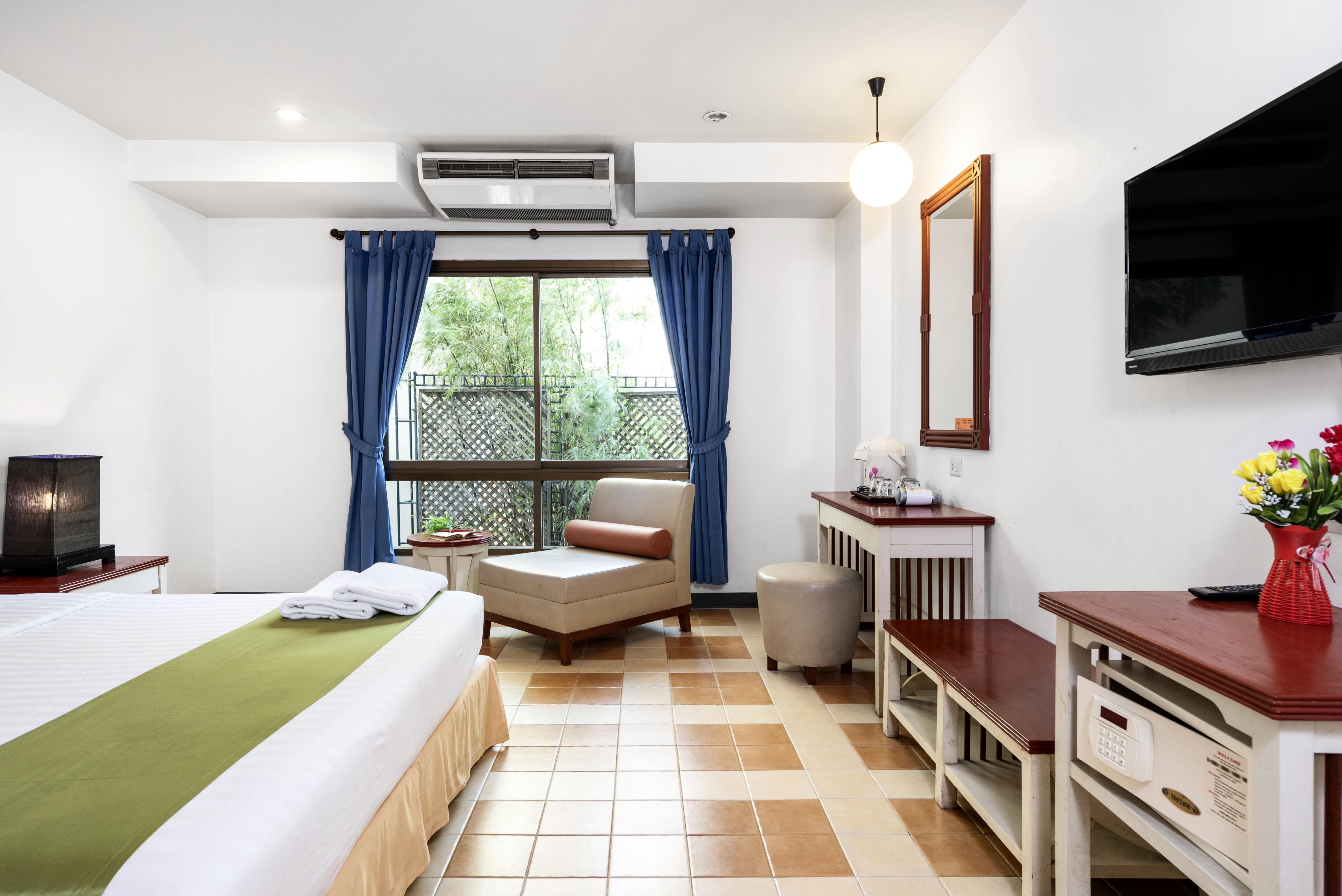Sawasdee Sea View Hotel Pattaya Exterior foto