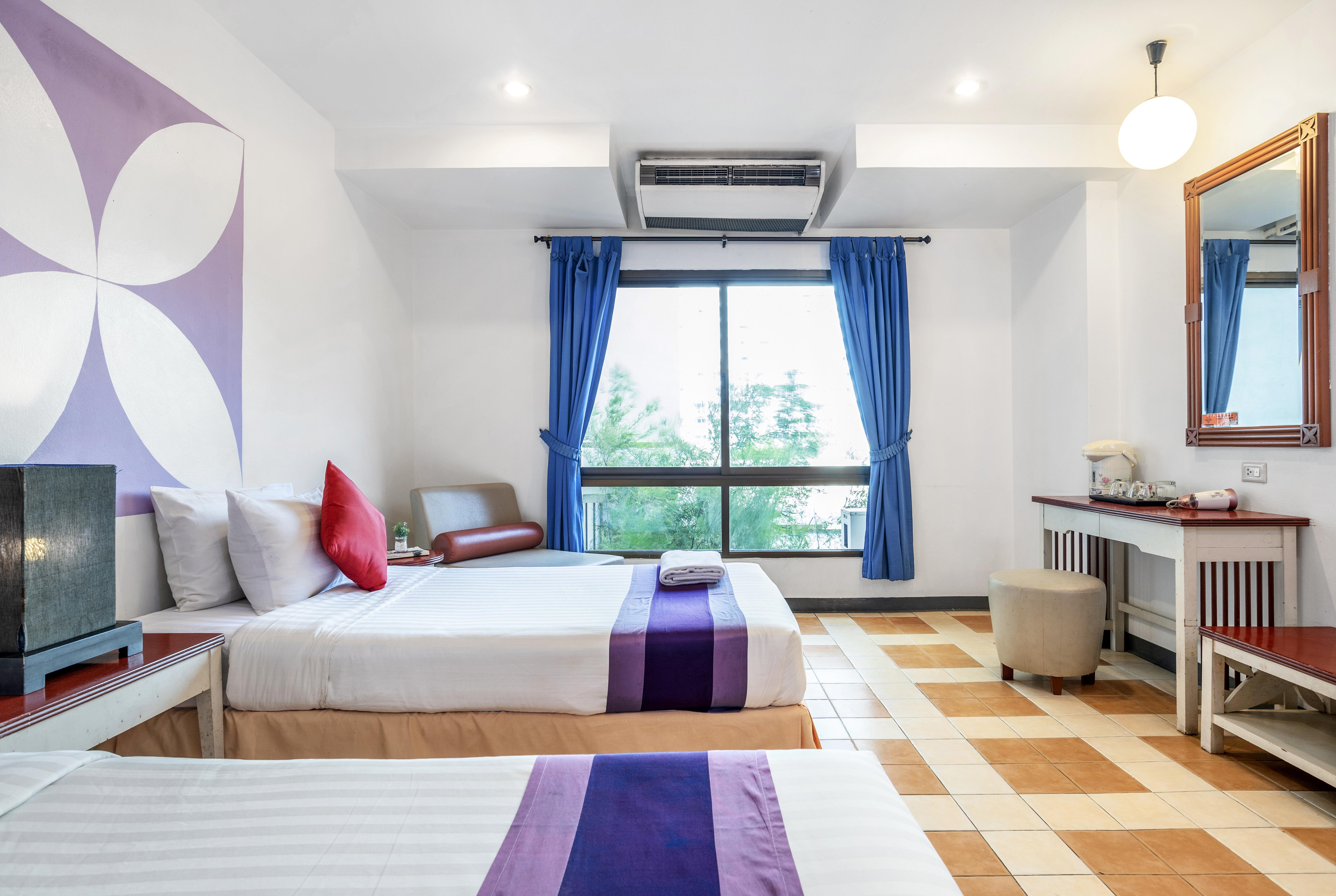 Sawasdee Sea View Hotel Pattaya Exterior foto